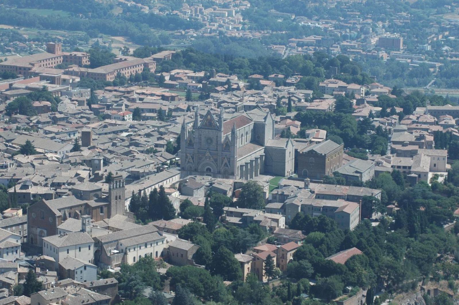 Apartamento La Casa Di Agnese Orvieto Exterior foto